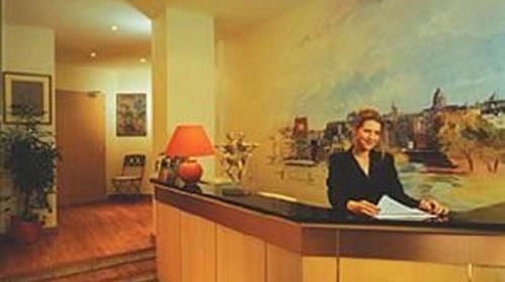 Grand Hotel Du Calvados - Opera Paris Eksteriør bilde