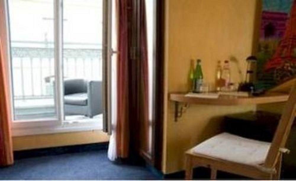 Grand Hotel Du Calvados - Opera Paris Eksteriør bilde
